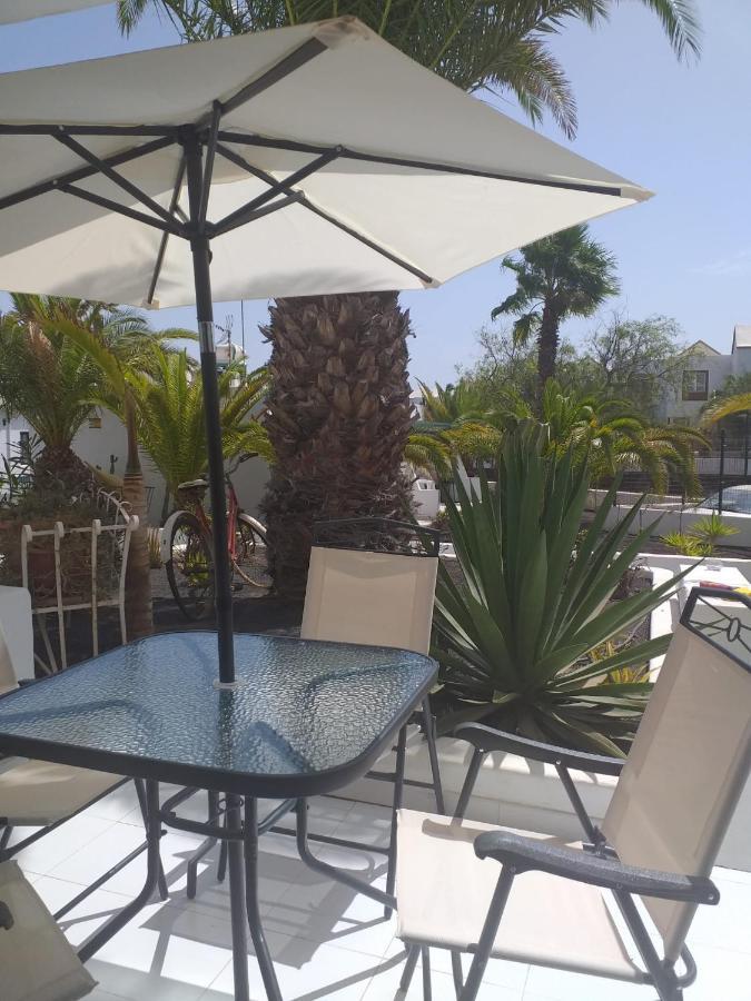 Apartment Duplex -The Sunny Hut - Swimming Pool - Free Wifi & Ac- Residence Las Marinas Puerto del Carmen  Zewnętrze zdjęcie
